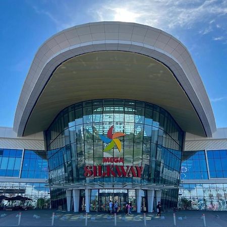 Appartamento Уютная Квартира На Expo-Smart Замок Akmola Esterno foto