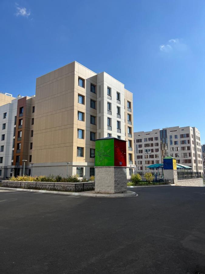 Appartamento Уютная Квартира На Expo-Smart Замок Akmola Esterno foto