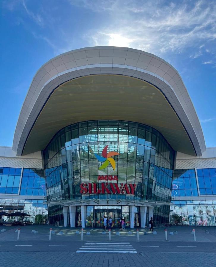 Appartamento Уютная Квартира На Expo-Smart Замок Akmola Esterno foto